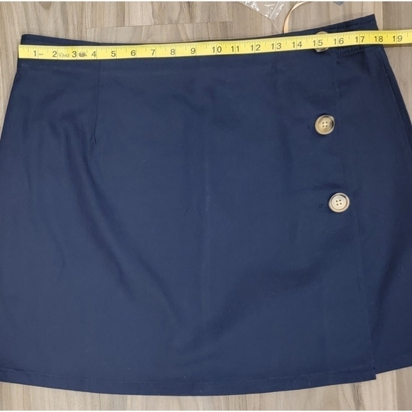 NEW Modcloth Navy Mini Skirt - Picture 2 of 8